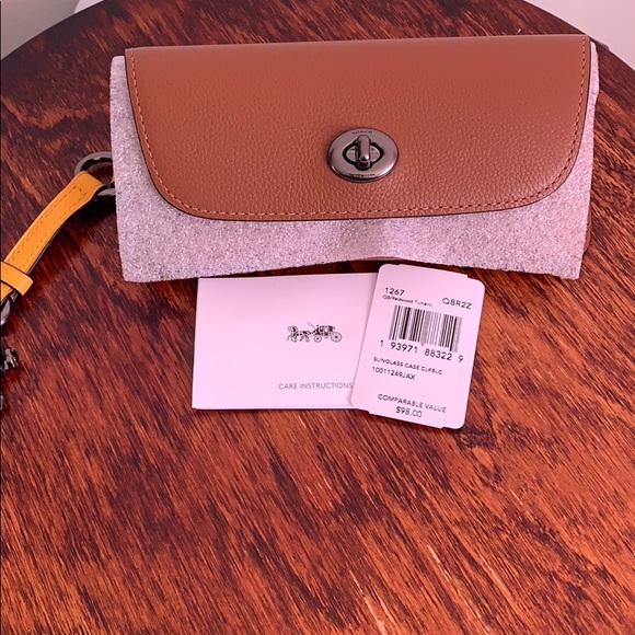 Coach Sunglass Case - Picture 8 of 8